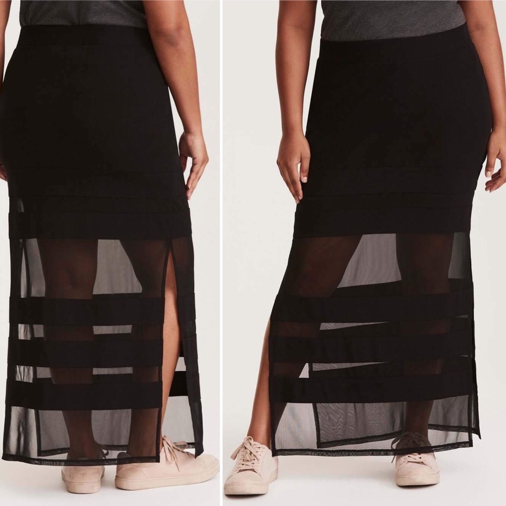 Torrid Sz 2 Mesh Insert Side Slit Ponte Maxi Skirt